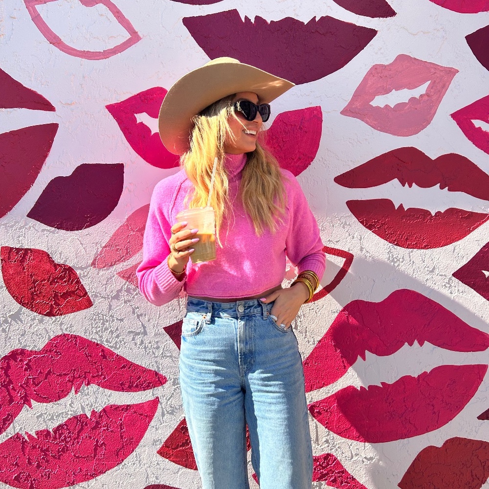 Meet your Posher, Ashley